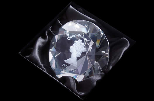 Engraved Glass Diamond